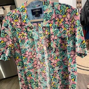 Chubbies short sleeve button down shirt